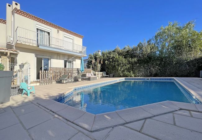 Maison à Poussan - Poussan, Spacieuse villa familiale avec piscine