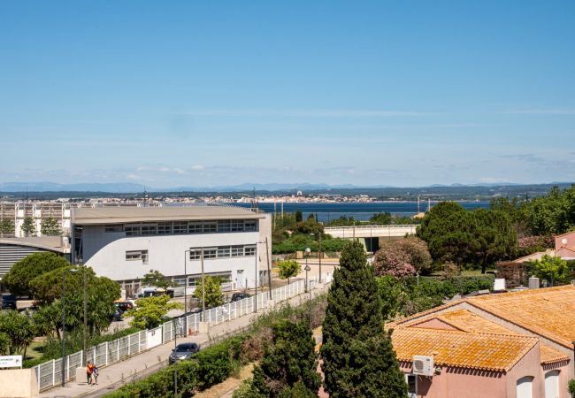 Appartement à Sète - Sète, Apt 2 chambres, Terrasse et proximité plages Appartement à Sète - Sète, Apt 2 chambres, Terrasse et proximité plages
