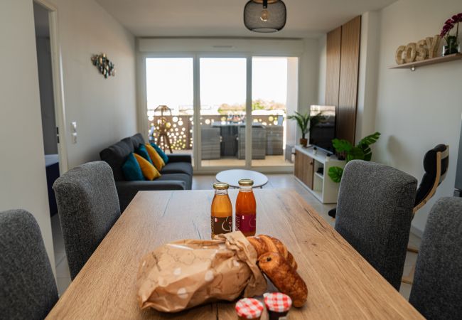 Appartement à Sète - Sète Apt 3* à côté de la plage, terrasse & parking Appartement à Sète - Sète Apt 3* à côté de la plage, terrasse & parking