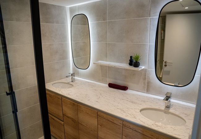 Appartement à Sète - Superbe appartement en Duplex pour 8 personnes Appartement à Sète - Superbe appartement en Duplex pour 8 personnes