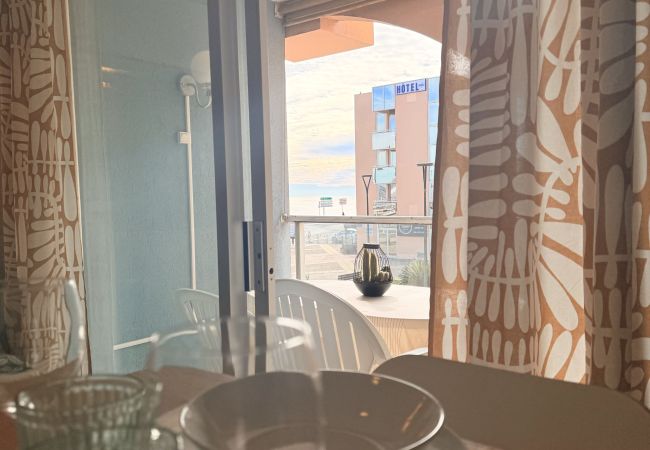 Appartement à Sète - Appartement face à la mer et au port de plaisance Appartement à Sète - Appartement face à la mer et au port de plaisance