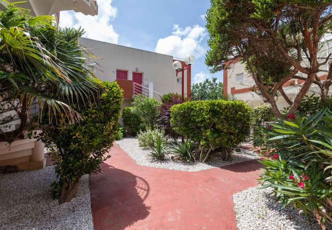 Appartement à Frontignan - REVE DE MER, Duplex 6 pers en bord de plage. Appartement à Frontignan - REVE DE MER, Duplex 6 pers en bord de plage.
