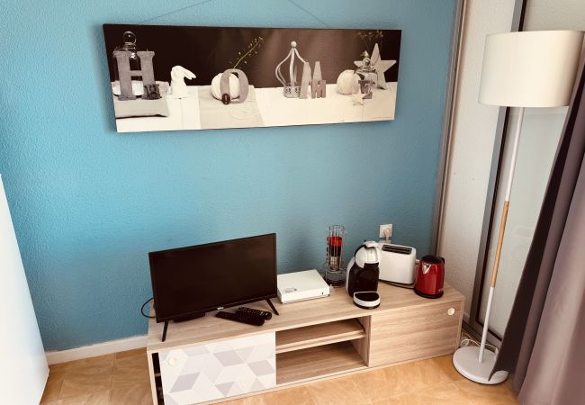 Appartement à Sète - Sète – T2 avec piscine, parking – 2 pas des plages Appartement à Sète - Sète – T2 avec piscine, parking – 2 pas des plages