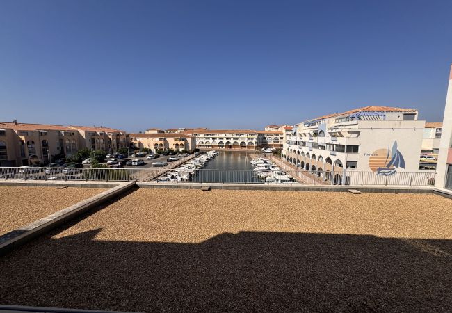 Appartement à Sète - L’Hippopotame rose – Duplex avec terrasse sur la M