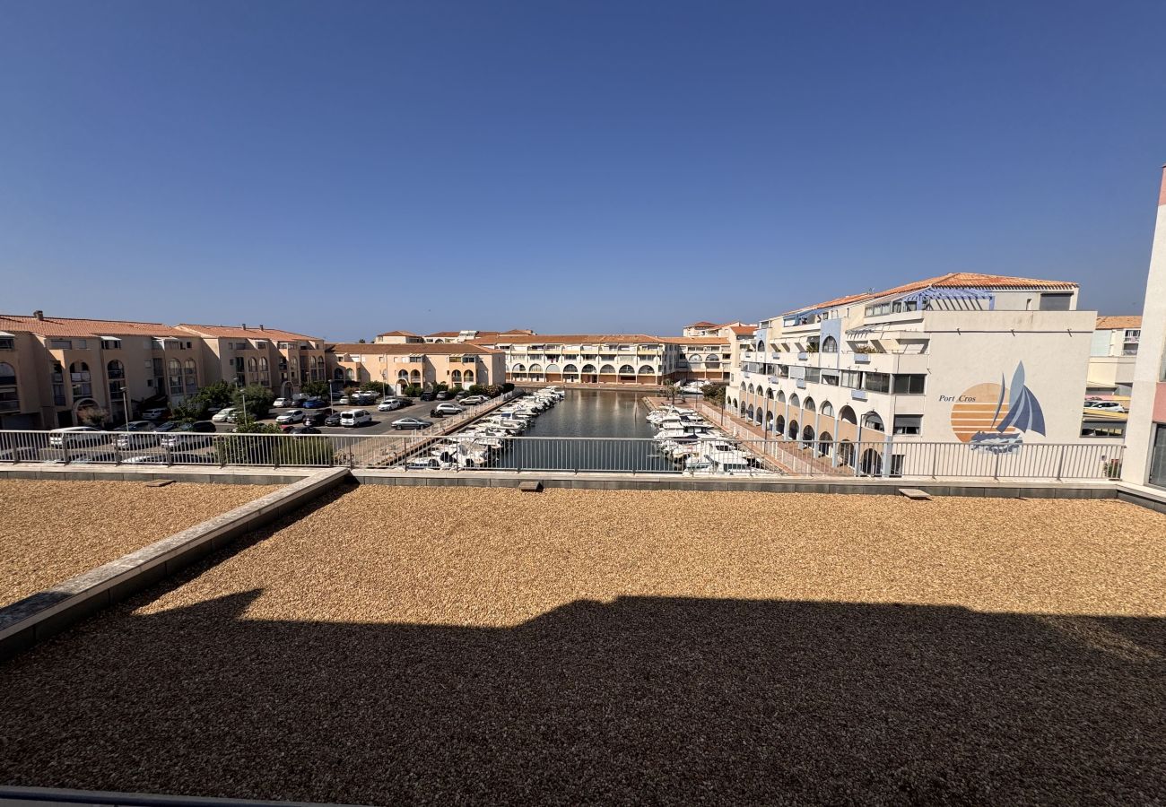 Appartement à Sète - L’Hippopotame rose – Duplex avec terrasse sur la M