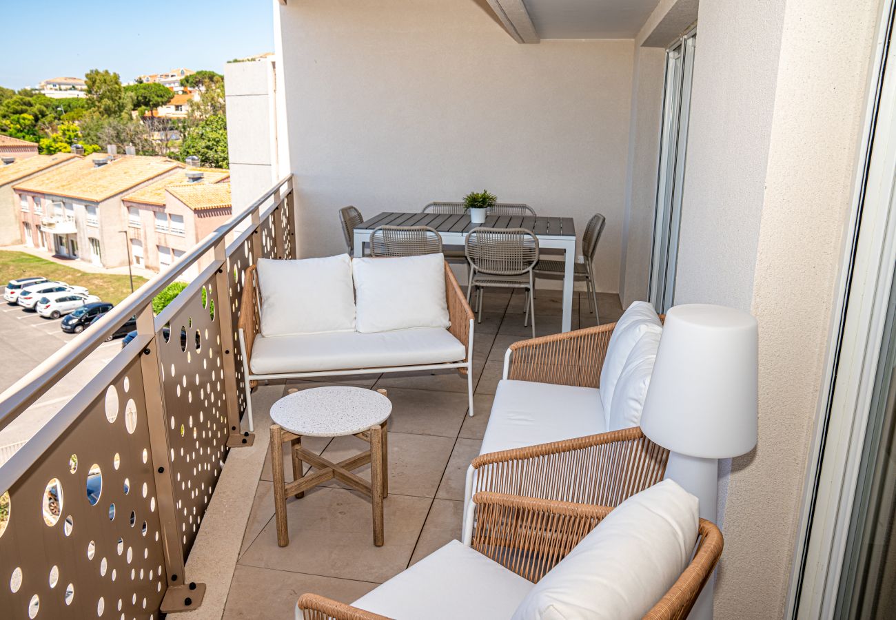 Apartment in Sète - Sète, Beau T4, proche plages, terrasse et parking