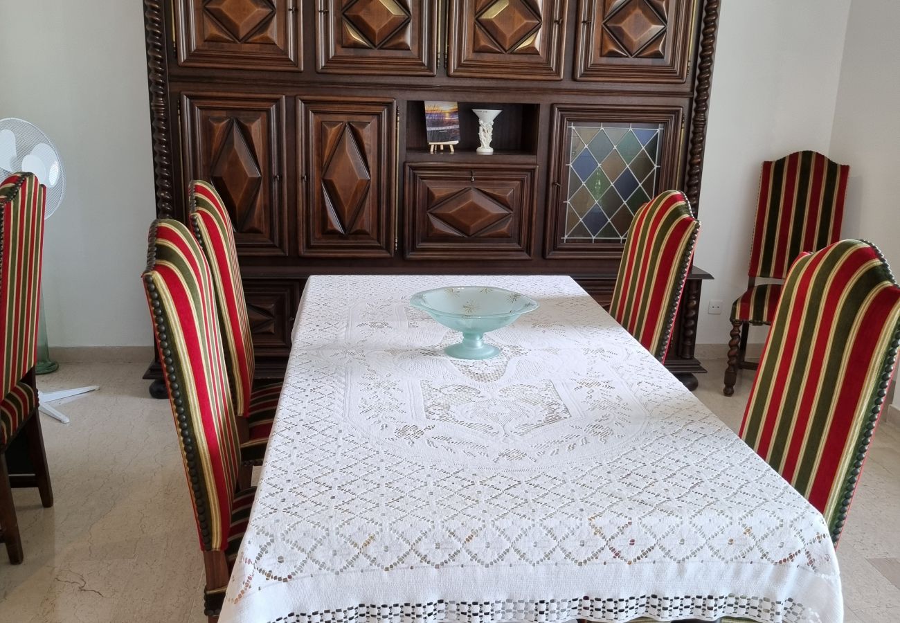 Apartment in Sète - Sète, T3 sur les quais en centre ville, parking &