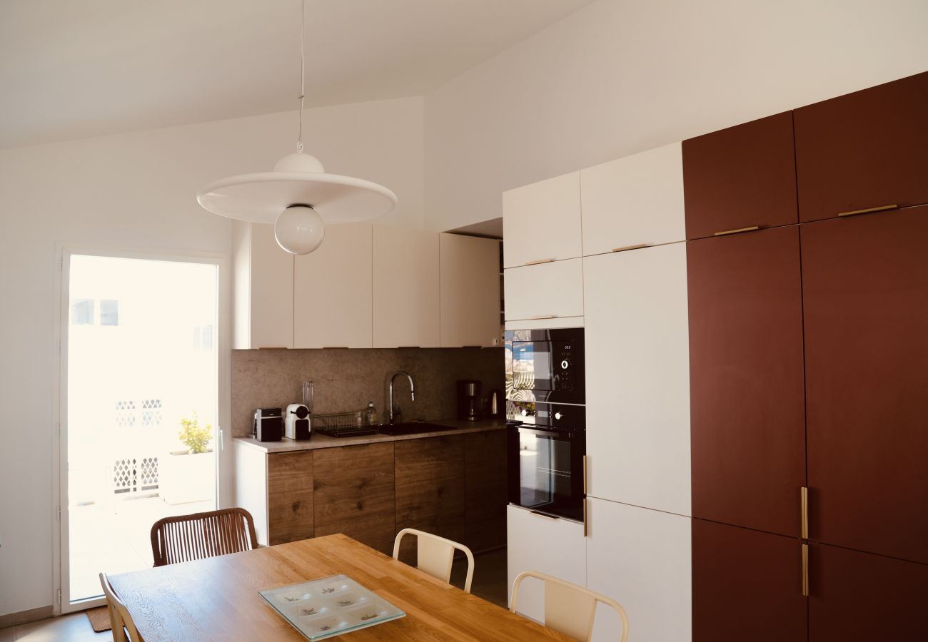 Apartment in Sète - Duplex de standing face à l’étang de Thau