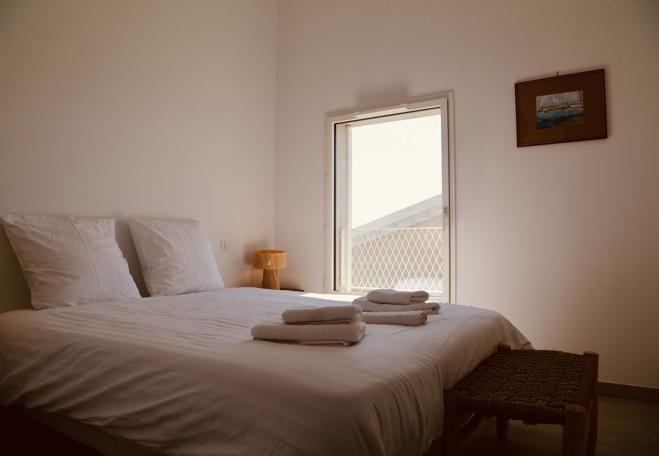 Apartment in Sète - Duplex de standing face à l’étang de Thau