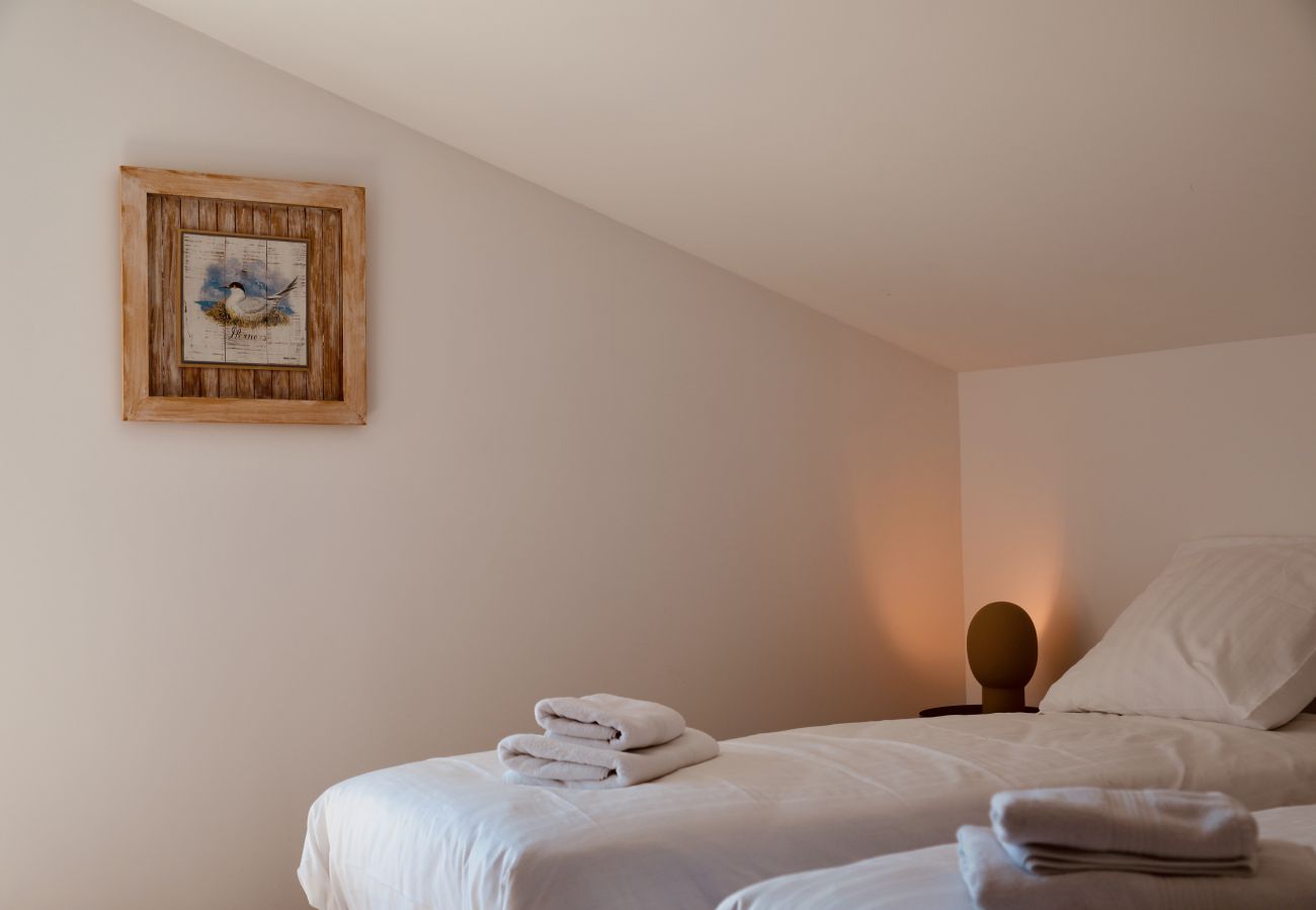 Apartment in Sète - Duplex de standing face à l’étang de Thau